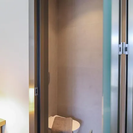 Maistros Deluxe شقة فندقية 4*