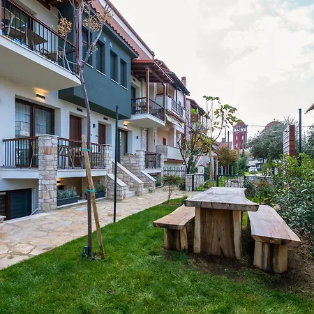 Maistros Deluxe Hotel apartamentowy Ierissós