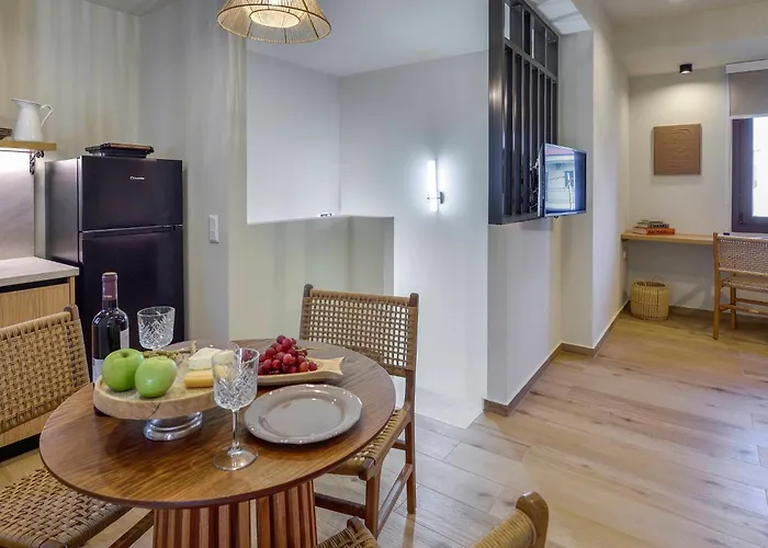 Maistros Deluxe Hotel de apartamente 4*