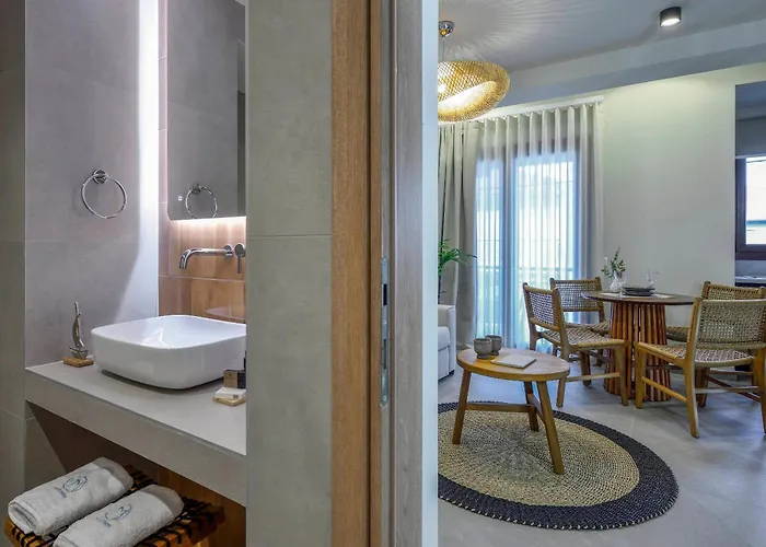 Maistros Deluxe Hotel de apartamente 4*