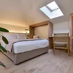 Lejlighedshotel Maistros Deluxe 4*